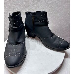 C EST. 1946 Black Studded Western Ankle Boots Pointed Toe Buckle Booties 10M